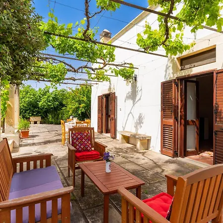 Casina Litta By Barbarhouse Country house Cutrofiano